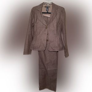 Willie Smith pinstriped Linen pants suit
